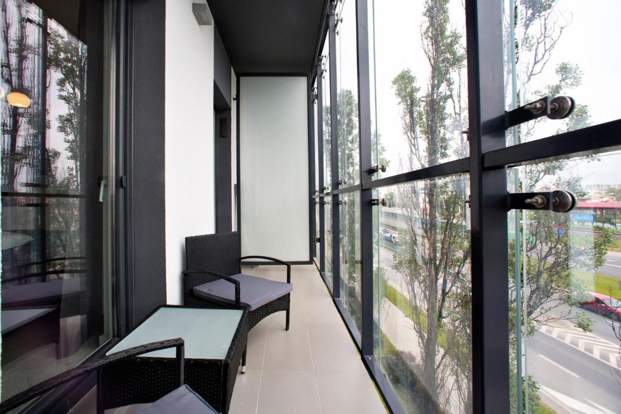 Prymasa Tysiaclecia - P&O Serviced Apartments Warsaw Exterior photo